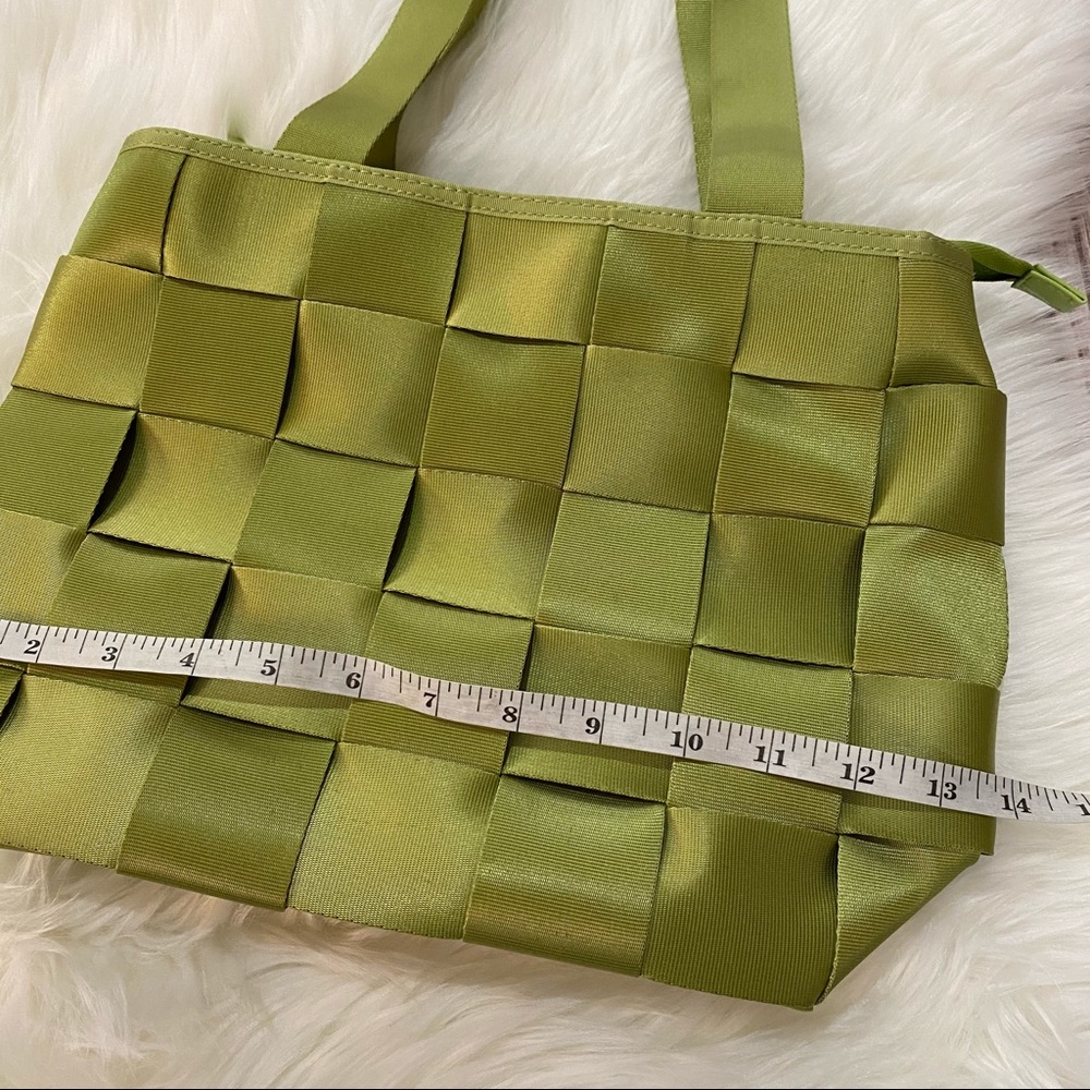 SOLD Bright Green Seatbelt Woven Shoulder Bag - Picture 4 of 5